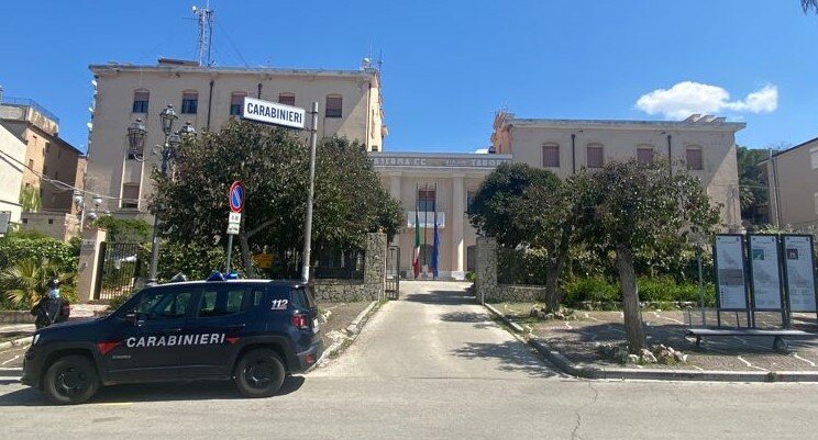 Corleone: atti osceni in un pub, un arresto