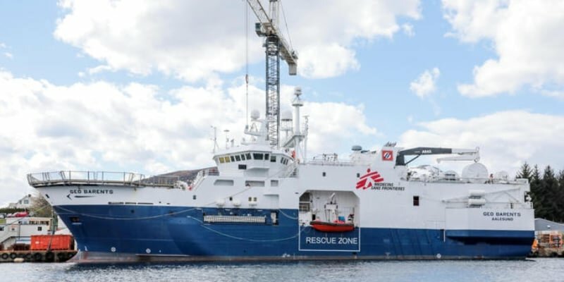 Geo Barents, scendono tutti