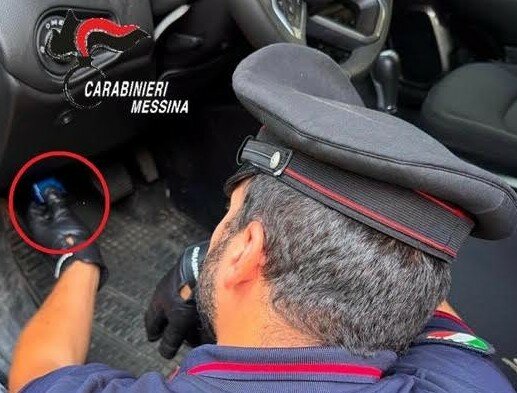 Messina: arrestato catanese che aveva rubato una jeep Messina: arrestato catanese che aveva rubato una jeep
