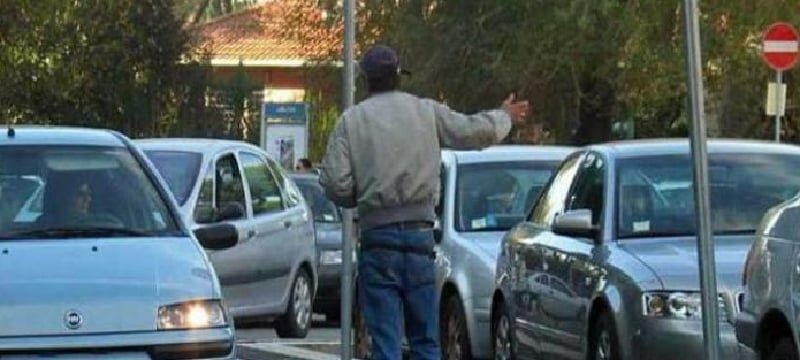A Catania tutti posteggiatori: retata record A Catania tutti posteggiatori: retata record