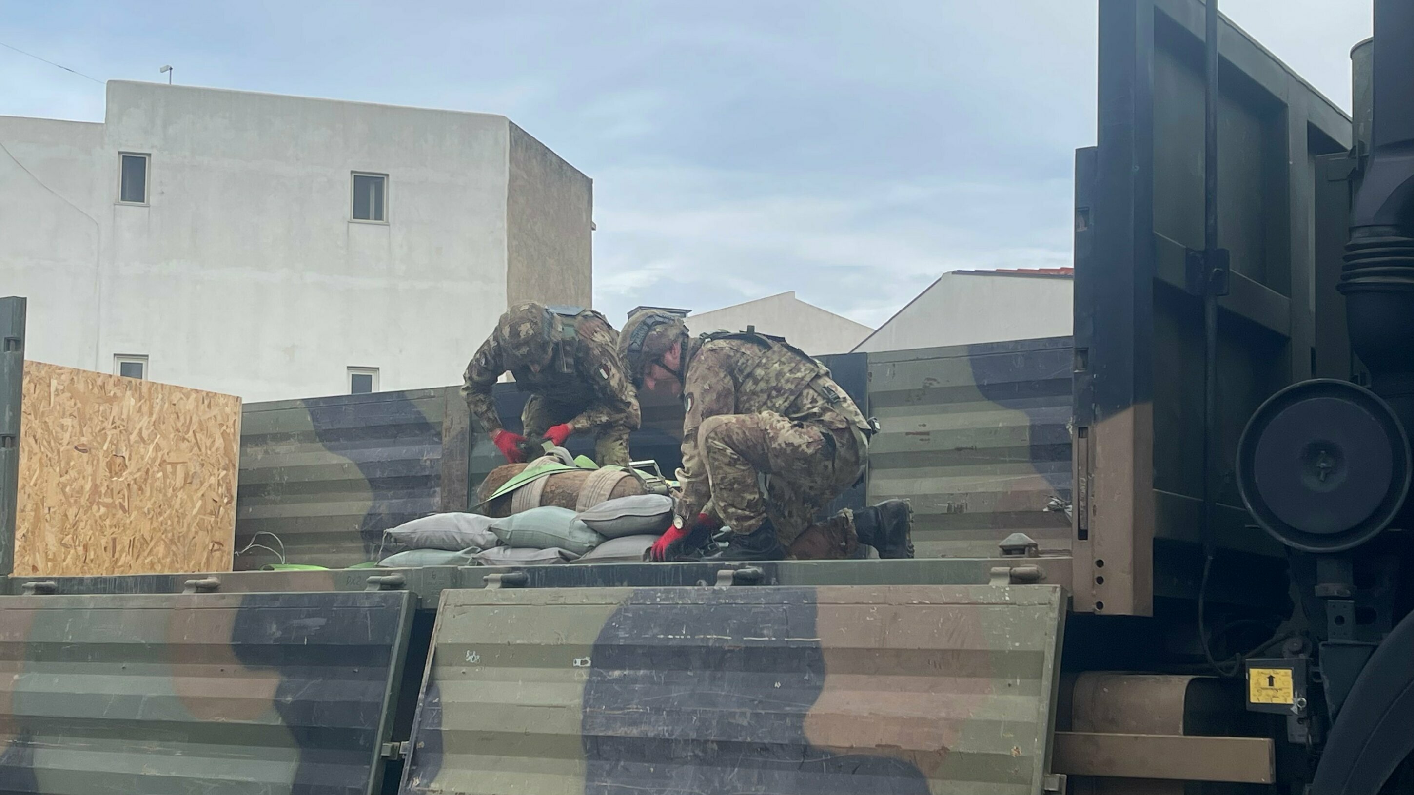 bomba-milazzo.jpeg bomba-milazzo.jpeg