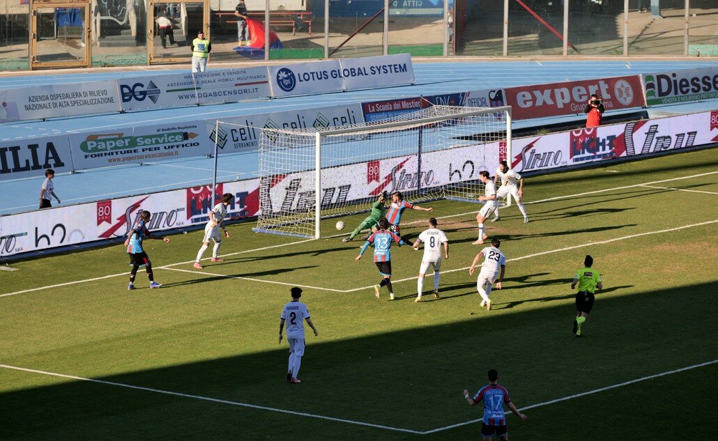 Catania, che fatica: ci pensa D'Ausilio
