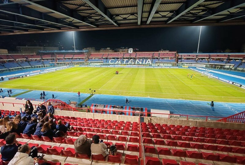 Catania, il calendario si complica