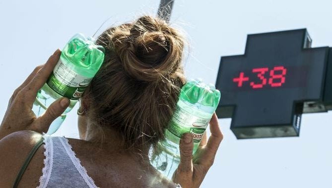 In Sicilia mai un mese così caldo da 20 anni In Sicilia mai un mese così caldo da 20 anni