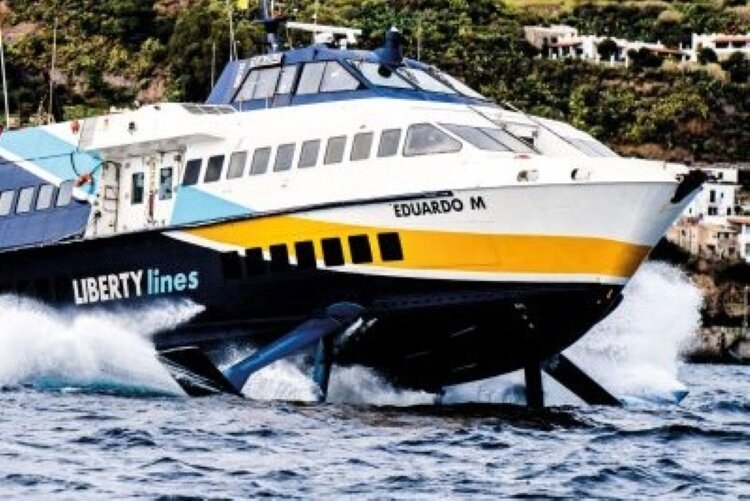 Lampedusa: guasto all'aliscafo, disagi per 200 passeggeri