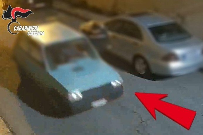 La spinta &egrave; sospetta: presi i ladri di auto