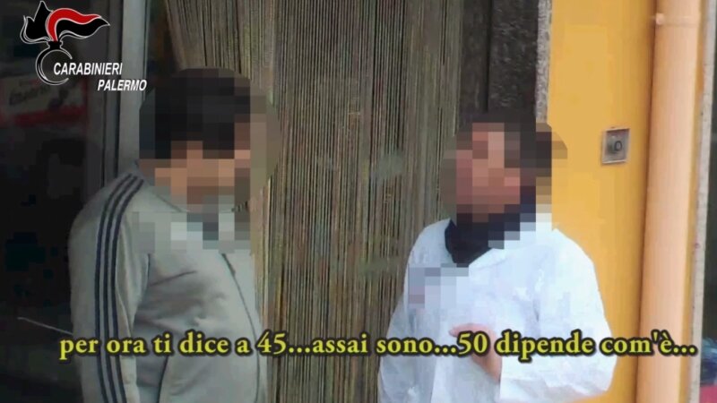 Droga a domicilio: 6 arresti