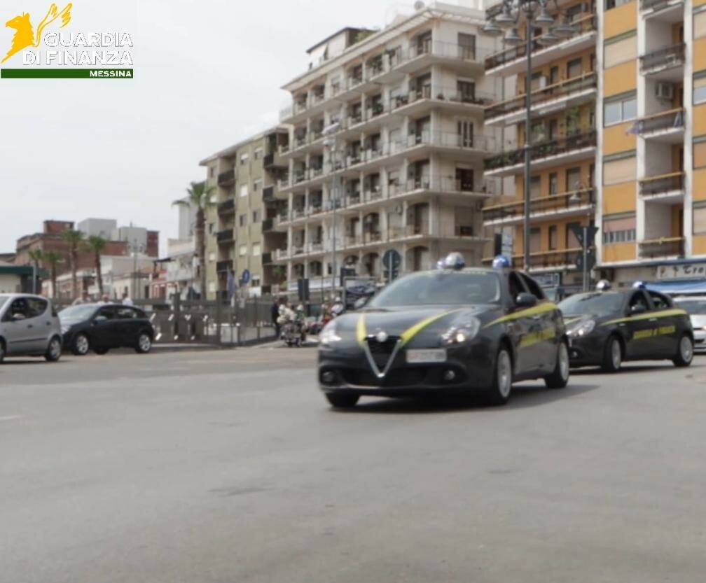 Incassavano i soldi dei bonus edilizi per lavori inesistenti