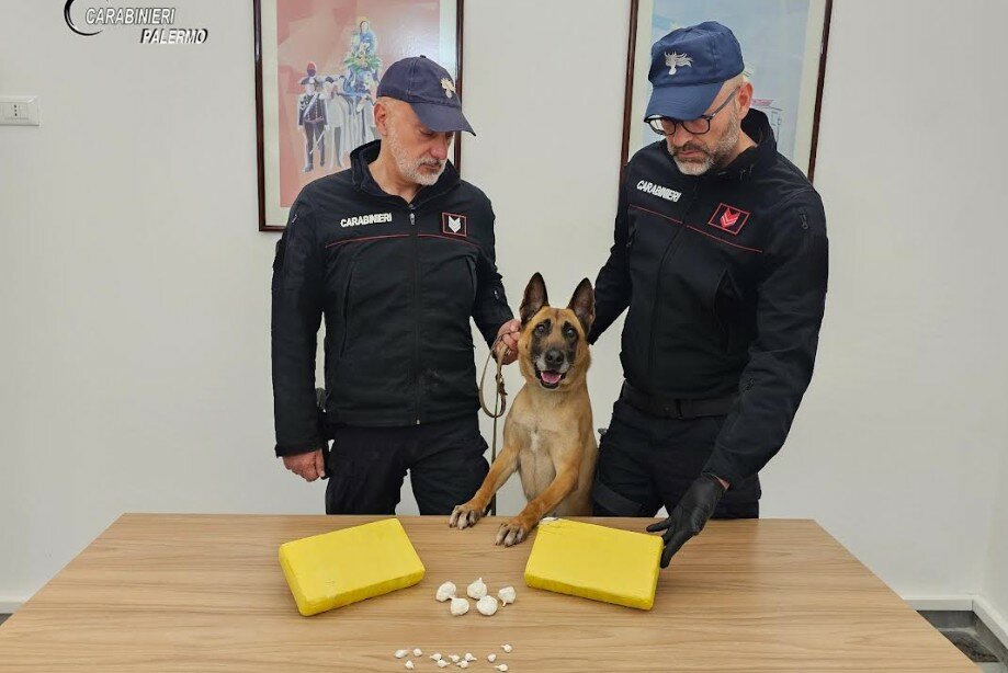 Il pusher catanese faceva grandi affari a Palermo