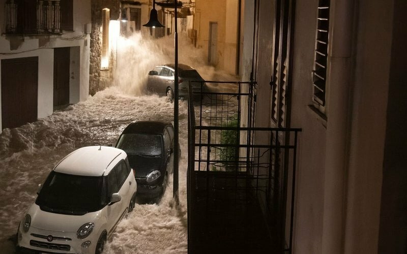 Un'ora di pioggia ed &egrave; tutto allagato