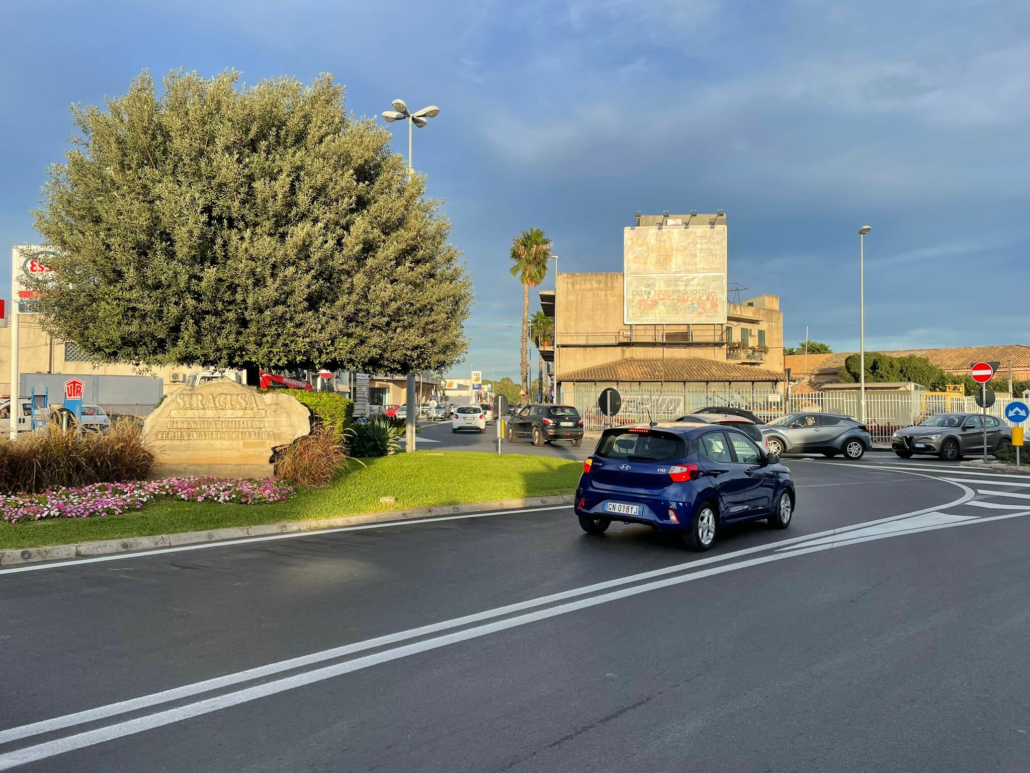 Si costituisce automobilista che ha investito calesse