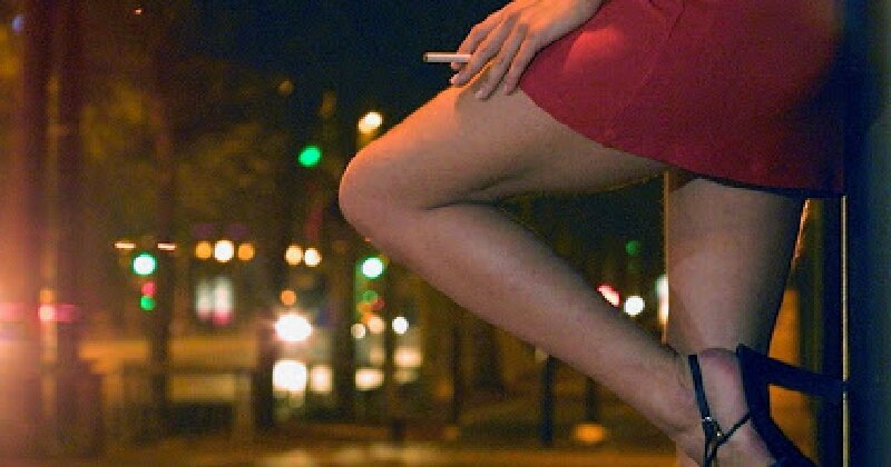 Escort ed estorsioni: che disavventura per un turista a Catania