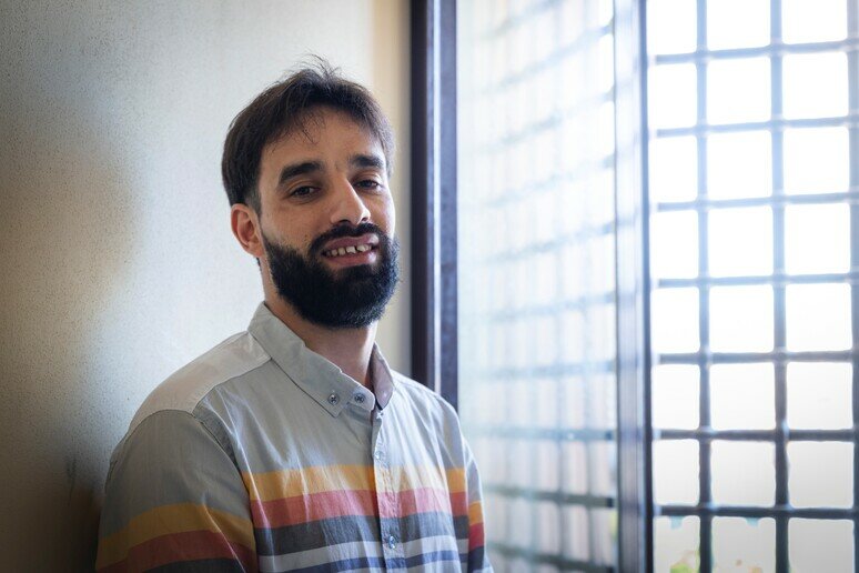 Condannato per naufragio si sposa con attivista conosciuta in carcere