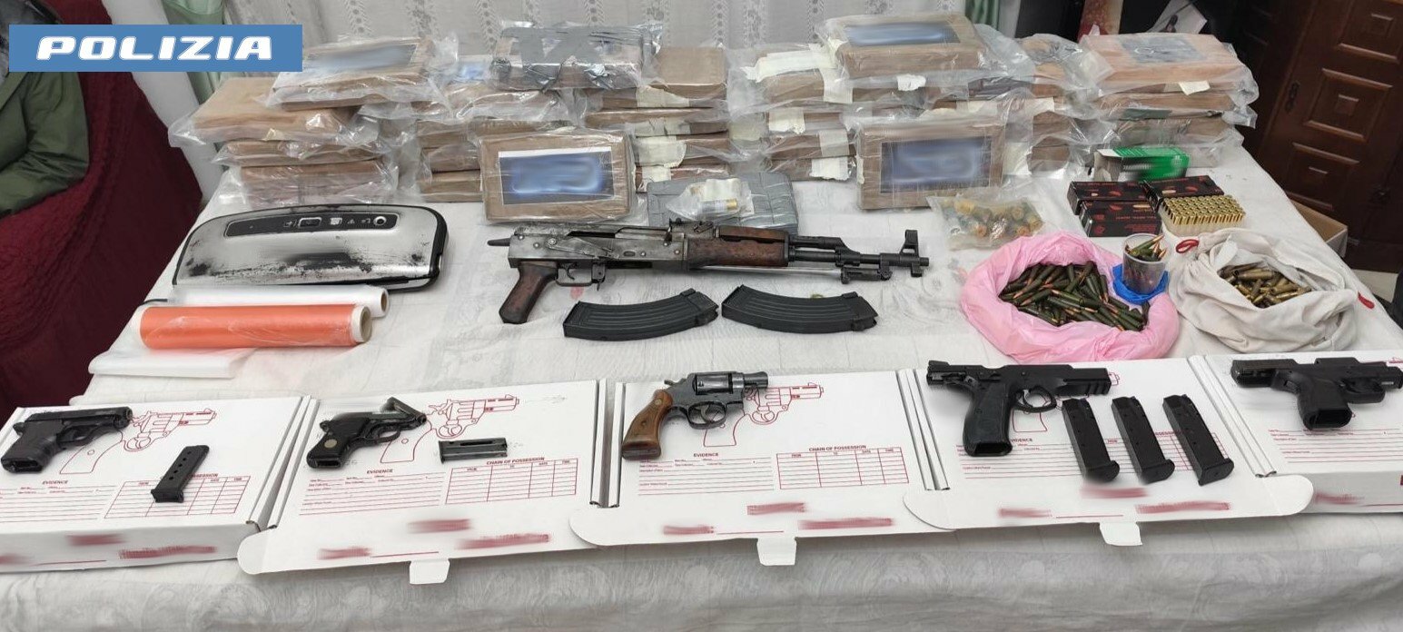 Fortino di armi e droga al Pigno