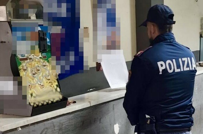 A Barriera il centro scommesse abusivo A Barriera il centro scommesse abusivo