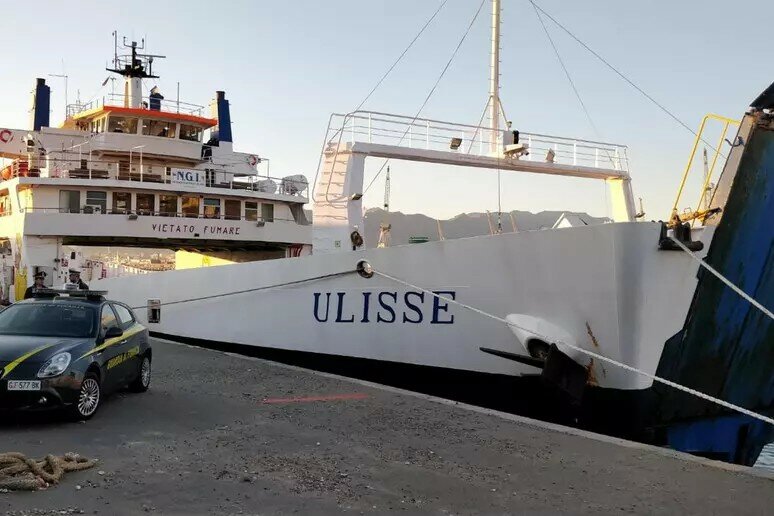 Tornano in mare tre navi della Caronte&Tourist
