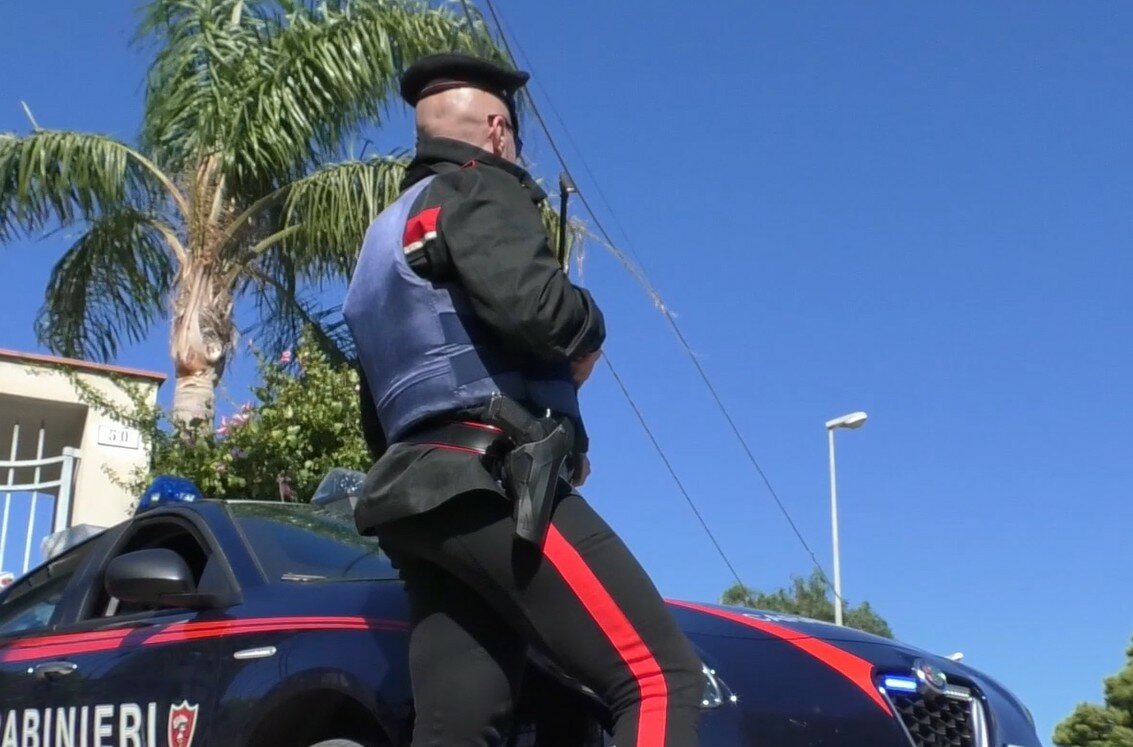 Dal colpo della vita all'incubo: vince 100.000 euro ma scatena il branco Dal colpo della vita all'incubo: vince 100.000 euro ma scatena il branco