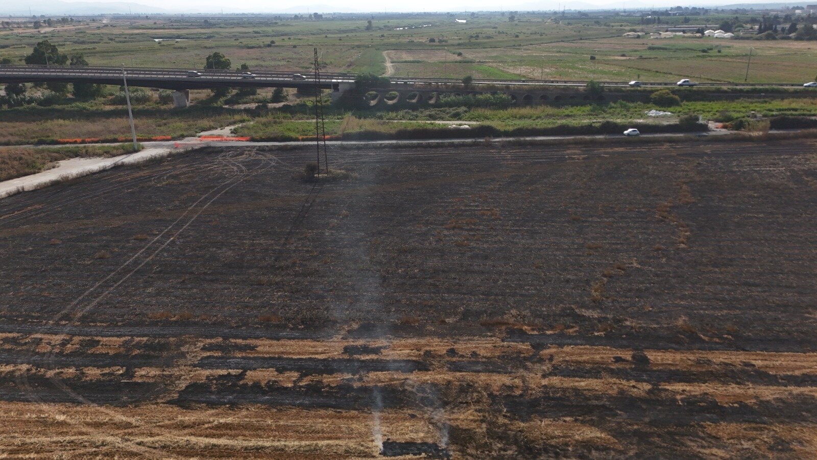 Terra bruciata a Primosole