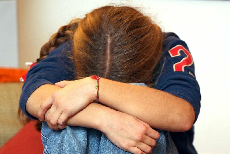 Bimba abusata per anni da 'amico di famiglia'