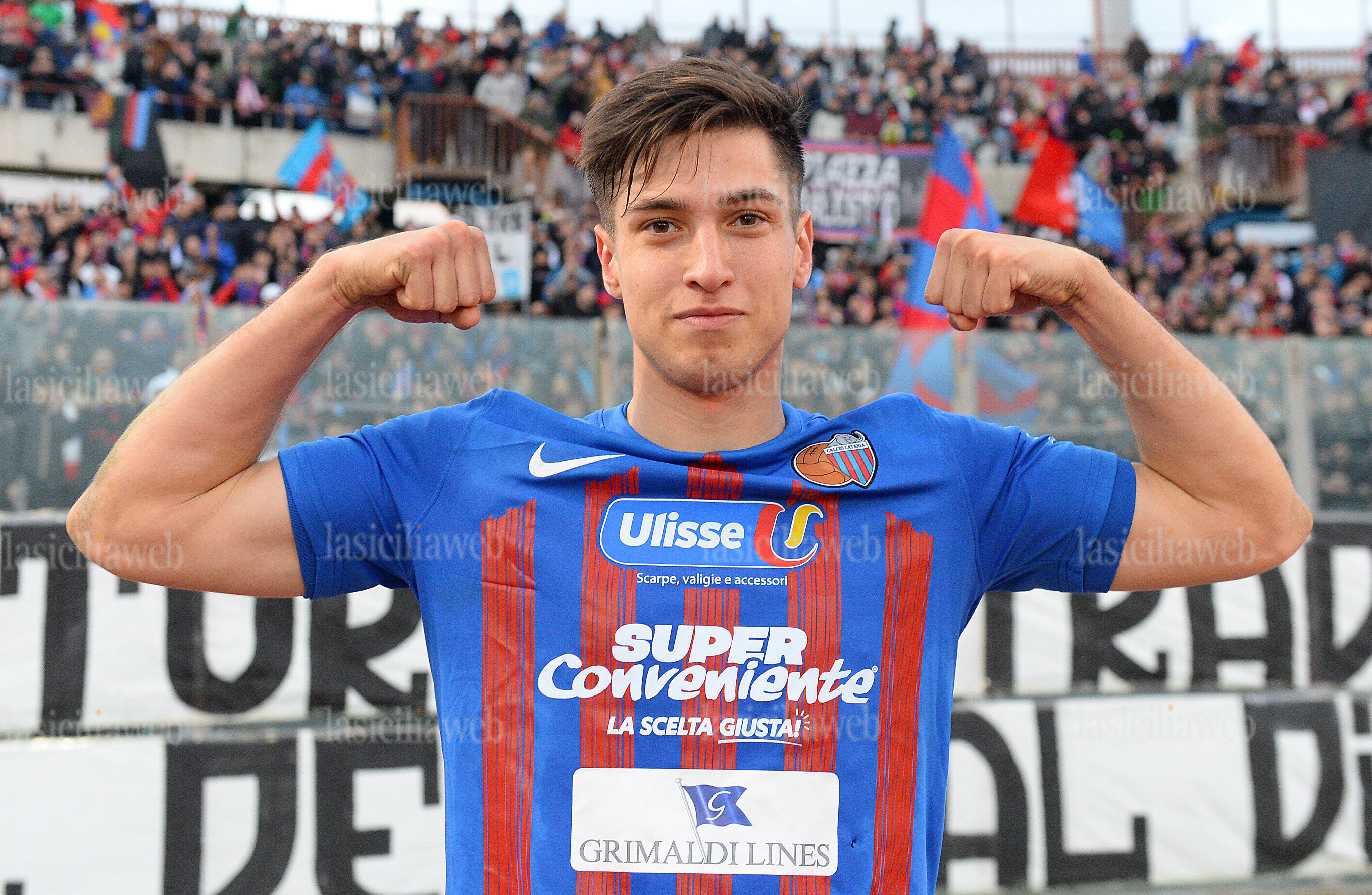 moro-catania-copia.jpg