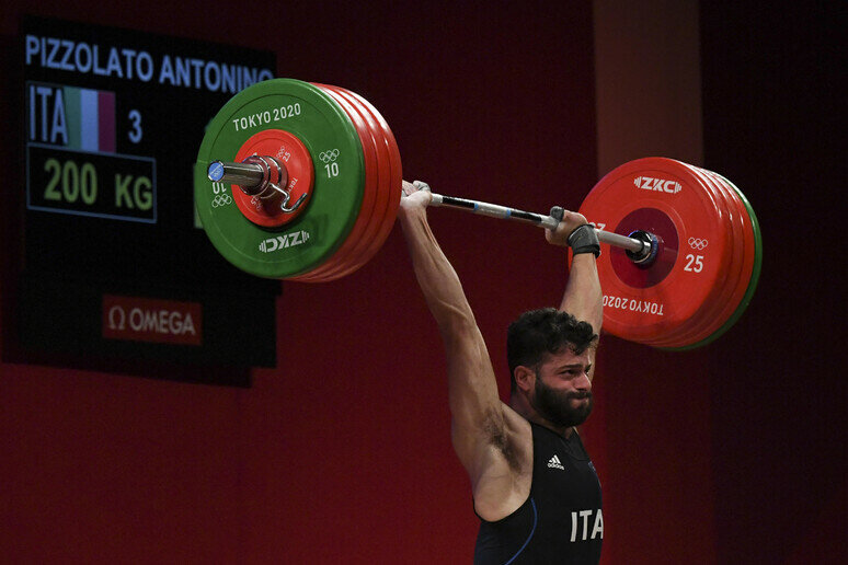 Dal bronzo olimpico all'accusa di stupro: chiesti 10 anni per Pizzolato Dal bronzo olimpico all'accusa di stupro: chiesti 10 anni per Pizzolato