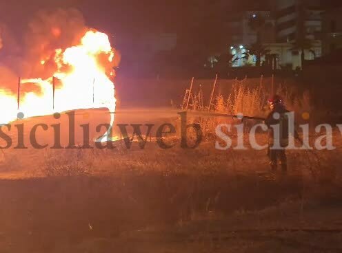 incendio-licata1.jpeg incendio-licata1.jpeg