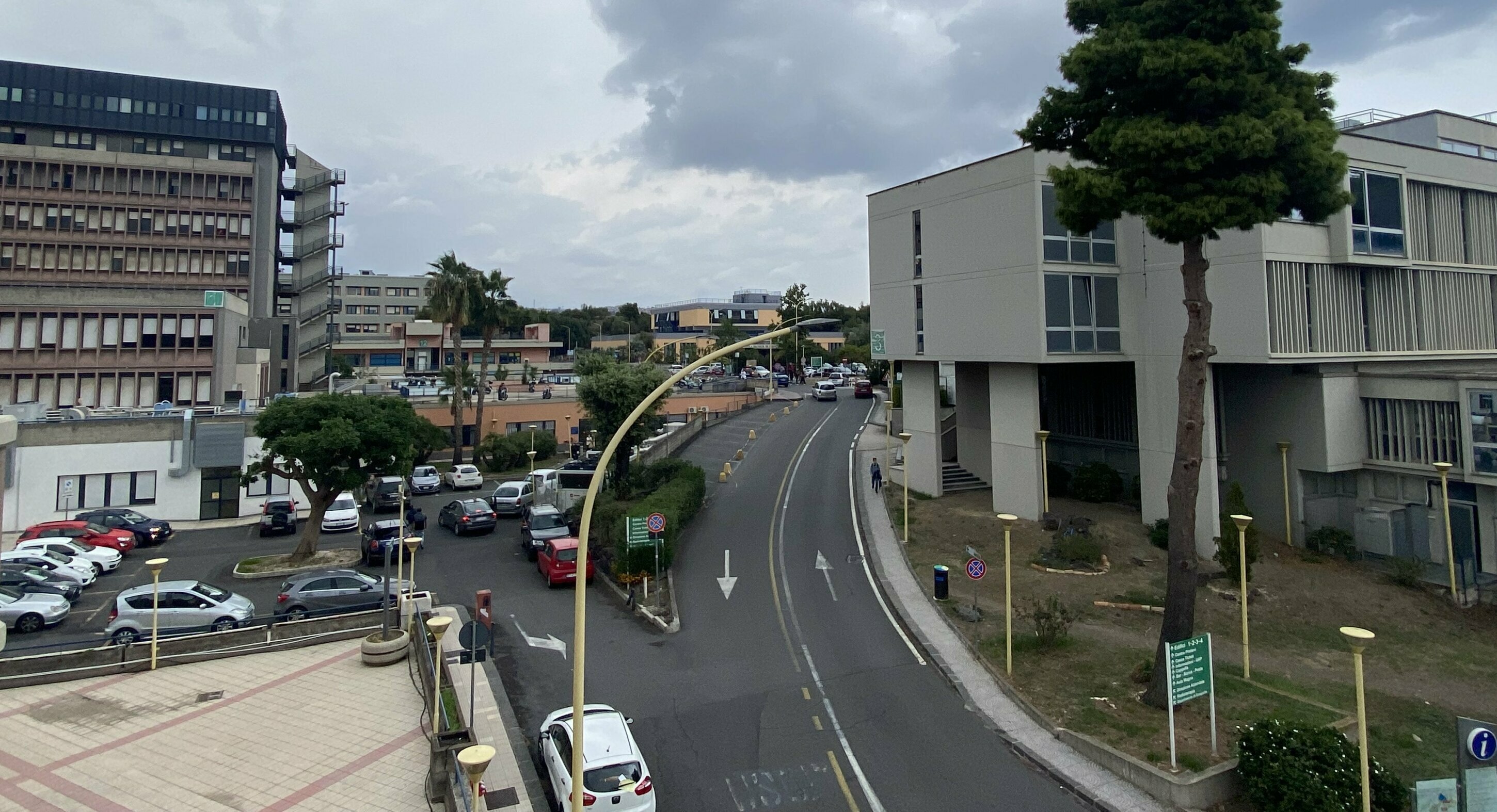 Policlinico-San Marco, bando per 129 assunzioni