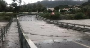 bcb92454d358e7567e3d5d4661f27e00086a4a6c.jpg bcb92454d358e7567e3d5d4661f27e00086a4a6c.jpg