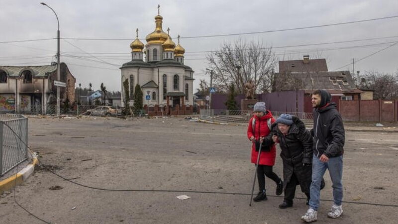 Zelensky apre, ma arriva guerra dell'energia