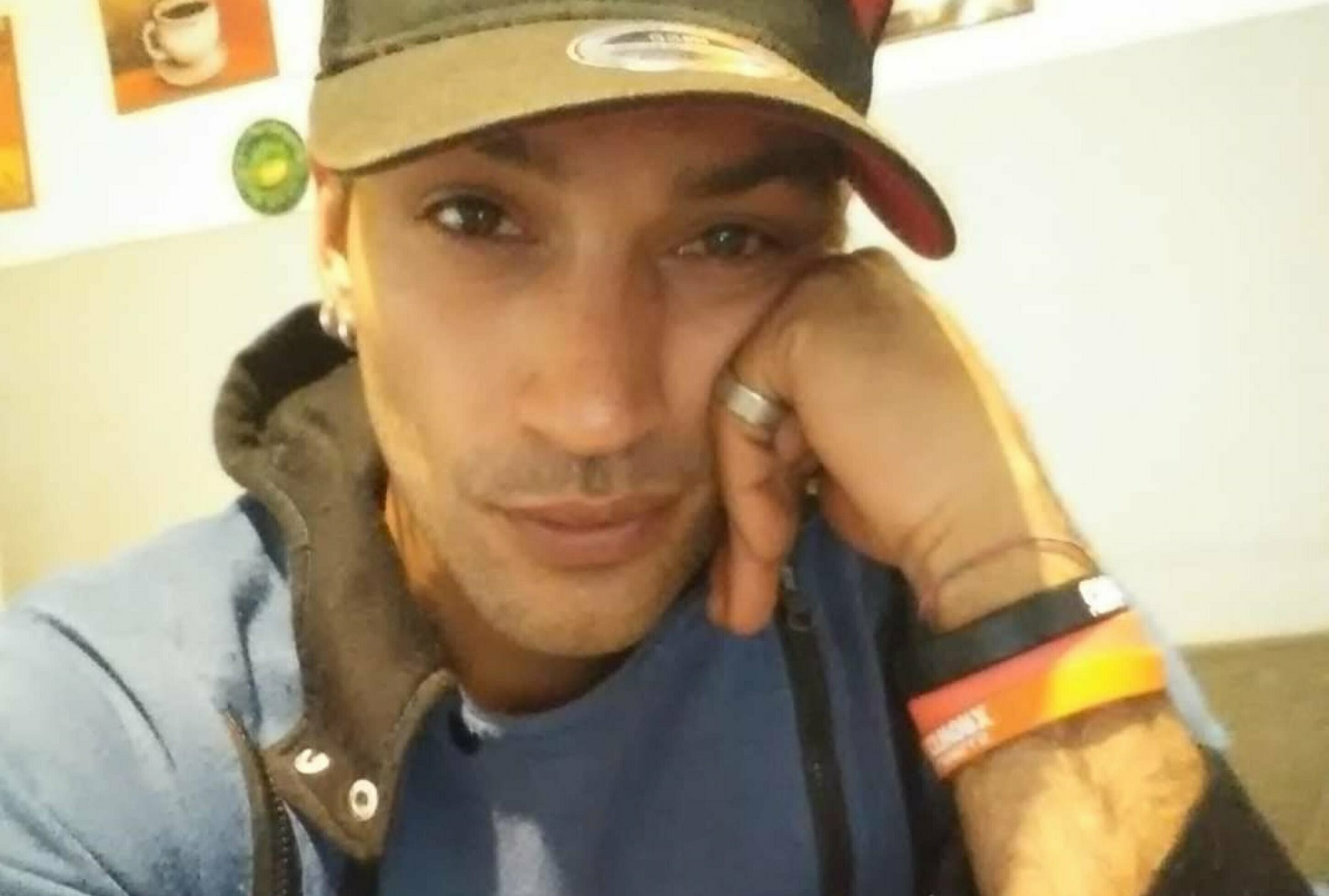 Muore accoltellato in una rissa