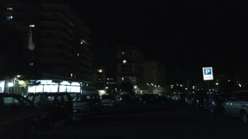 Catania, buio pesto in piazza Europa