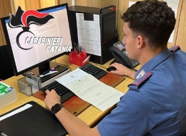 Trova il lavoro on line, ma viene truffato