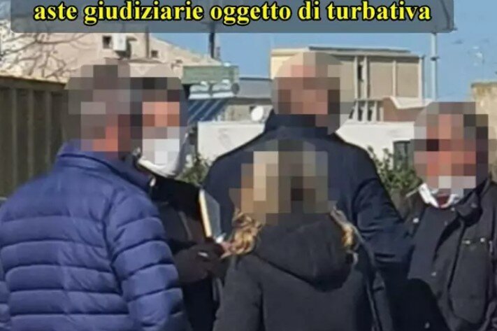 Le mani del clan etneo sulle aste: condanne per 160 anni