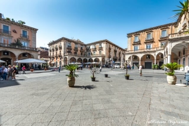 Finito il periodo di prova, piazza Mazzini &egrave; pedonale