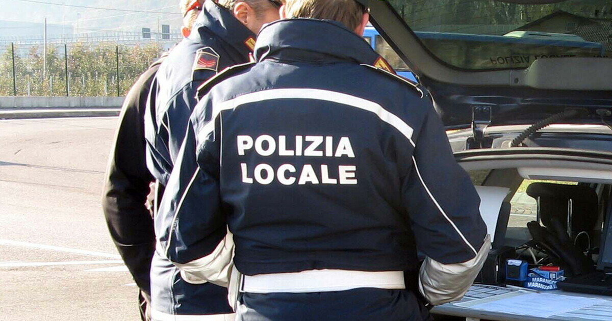 Misterbianco, massacrati vigili che contestavano sosta vietata Misterbianco, massacrati vigili che contestavano sosta vietata