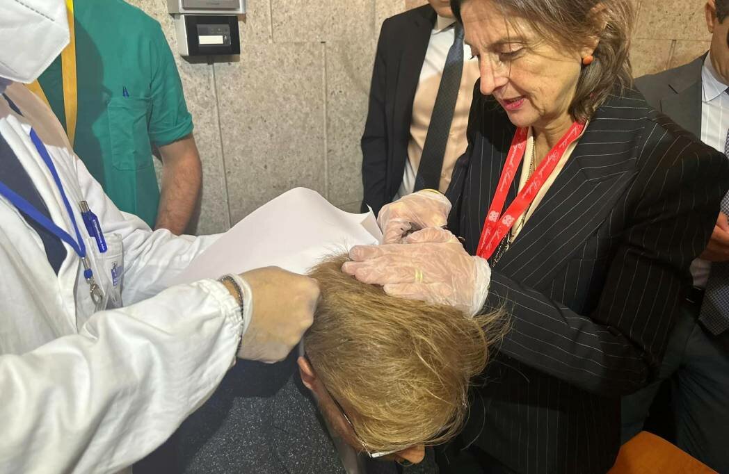 All'Ars il test del capello: ecco chi l'ha fatto