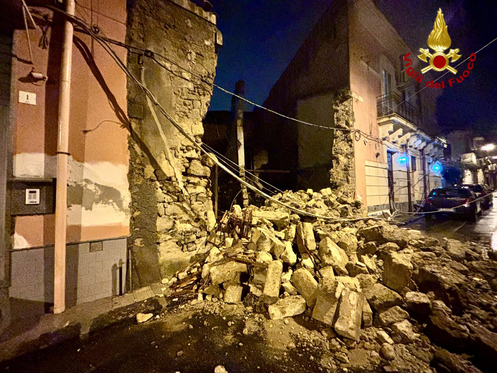 Esondazioni, crolli e sgomberi: la furia del ciclone sulla Sicilia