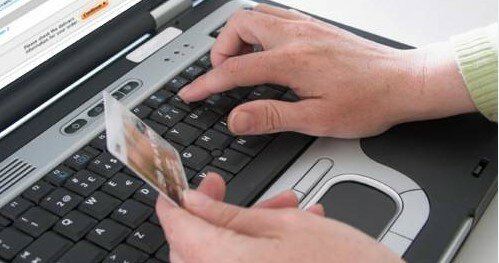 La macchina costa poco: il catanese ci casca