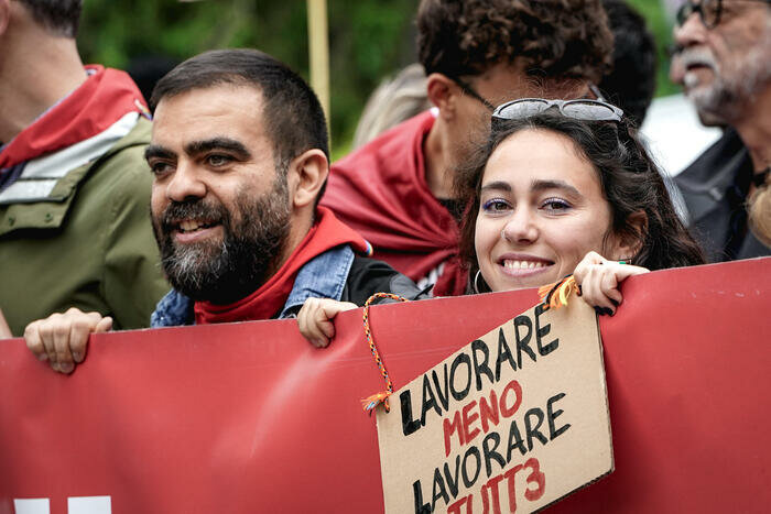 Tutti in piazza a Marghera per 'il lavoro dignitoso' Tutti in piazza a Marghera per 'il lavoro dignitoso'