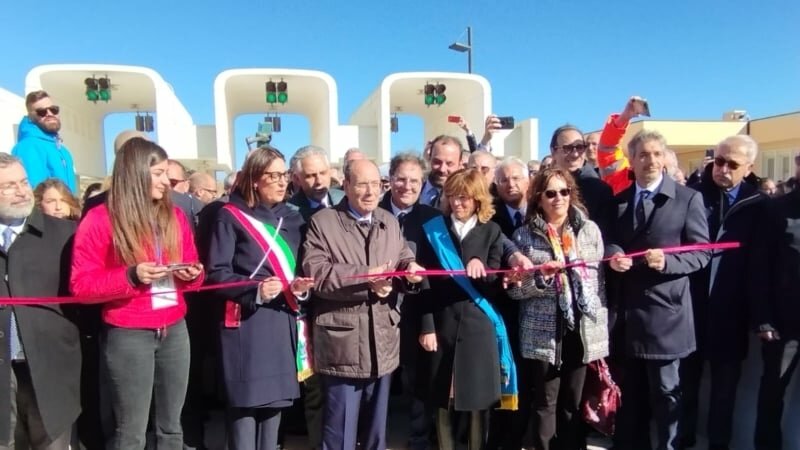 A18, aperto nuovo svincolo di Modica