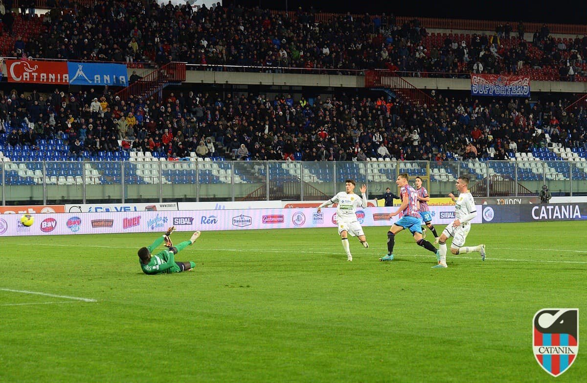 Castellini show, il Catania risorge