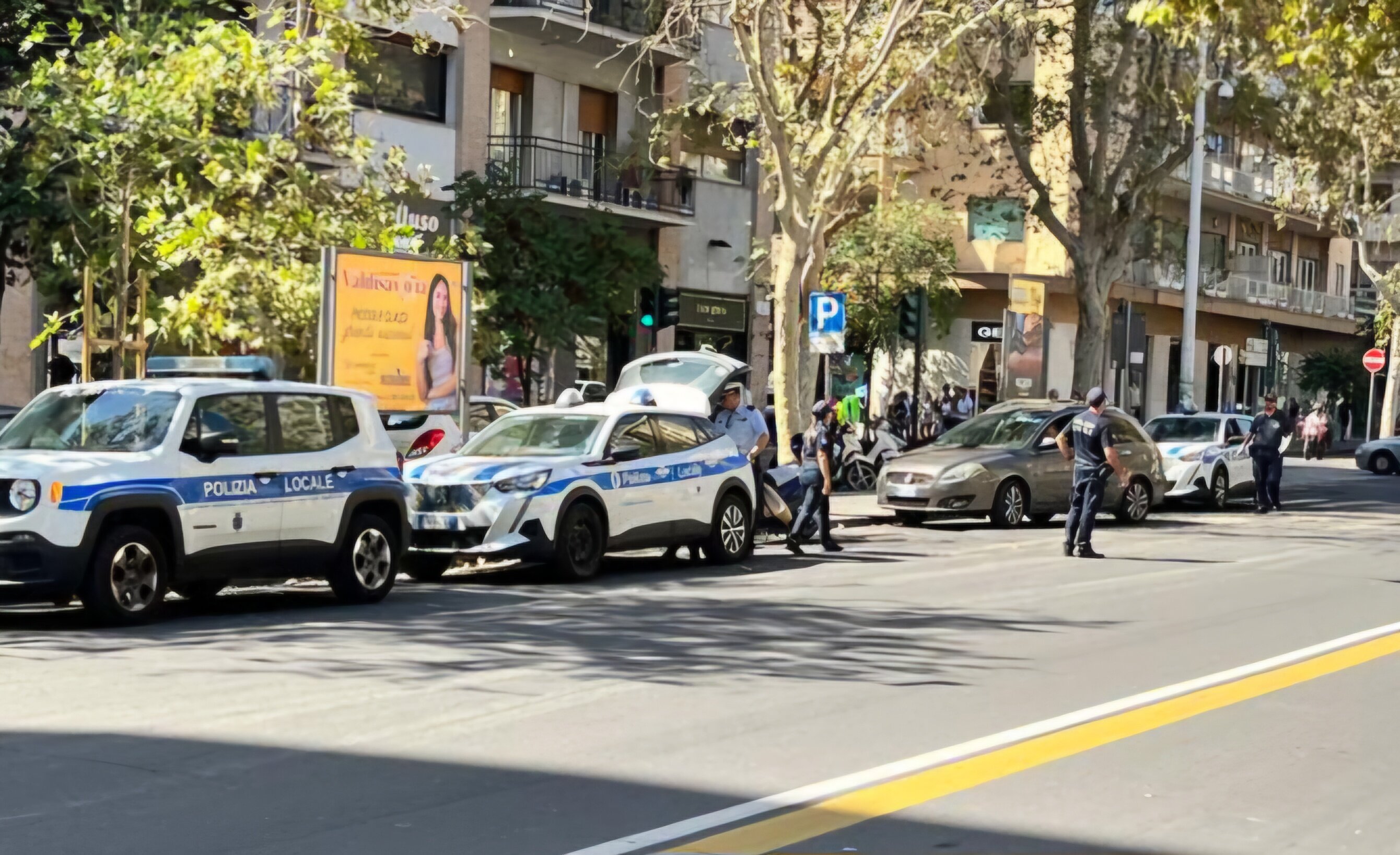 A Catania quasi 400 multe, rimosse 67 auto