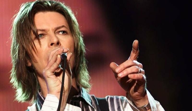 Apre a Londra il museo su David Bowie