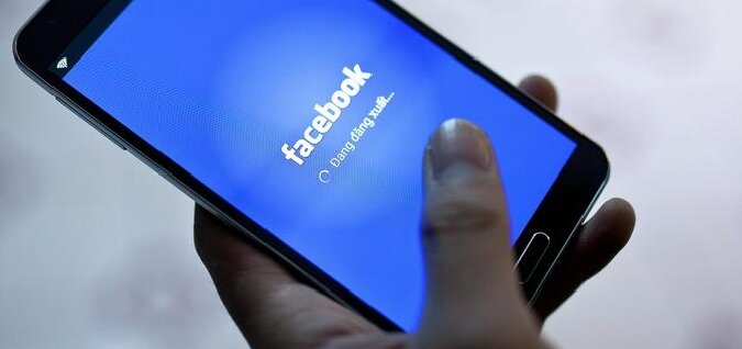 Ovunque foto dell'amante nudo: condannata