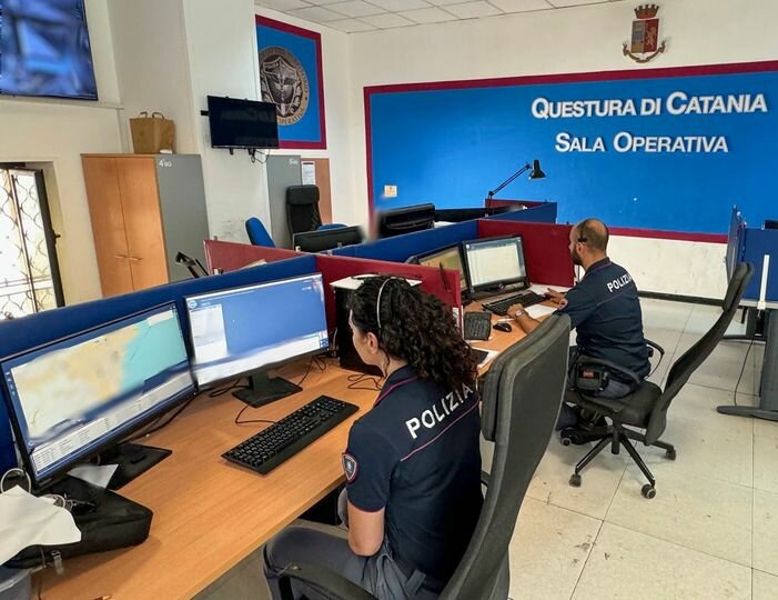 Litiga con la madre e manomette braccialetto elettronico Litiga con la madre e manomette braccialetto elettronico