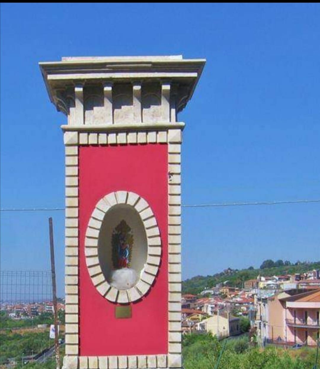 Rubata la statua della Madonna