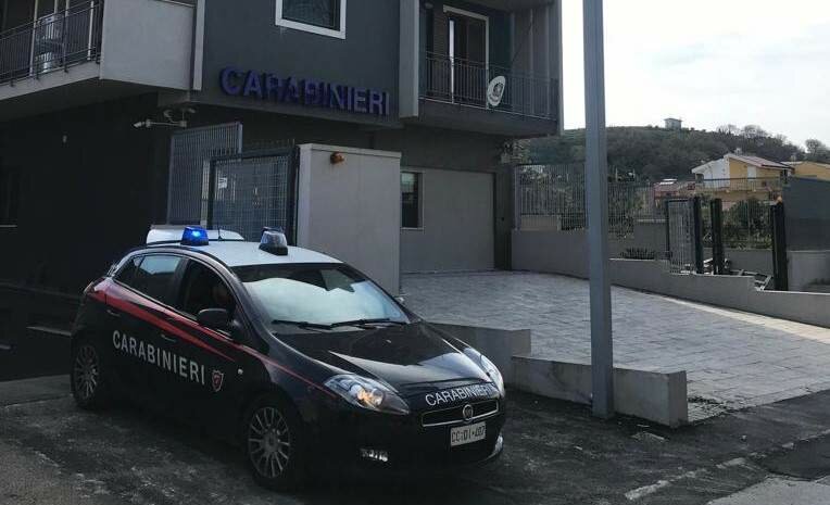 Ruba in un'abitazione, preso in flagranza