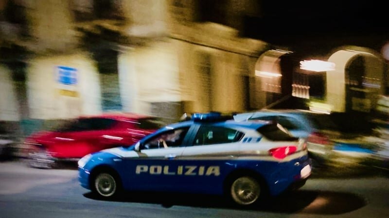 Sorpresi a rubare nell'ex ospedale catanese