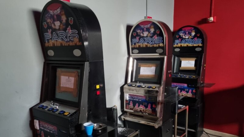 Sala giochi abusiva nel circolo culturale catanese