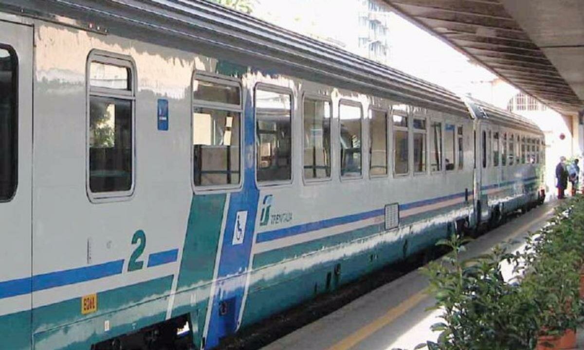 Catania: dimezzati i treni per Enna e Caltanissetta